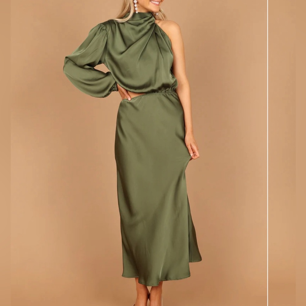 AMELIE ONE SHOULDER MIDI DRESS - OLIVE